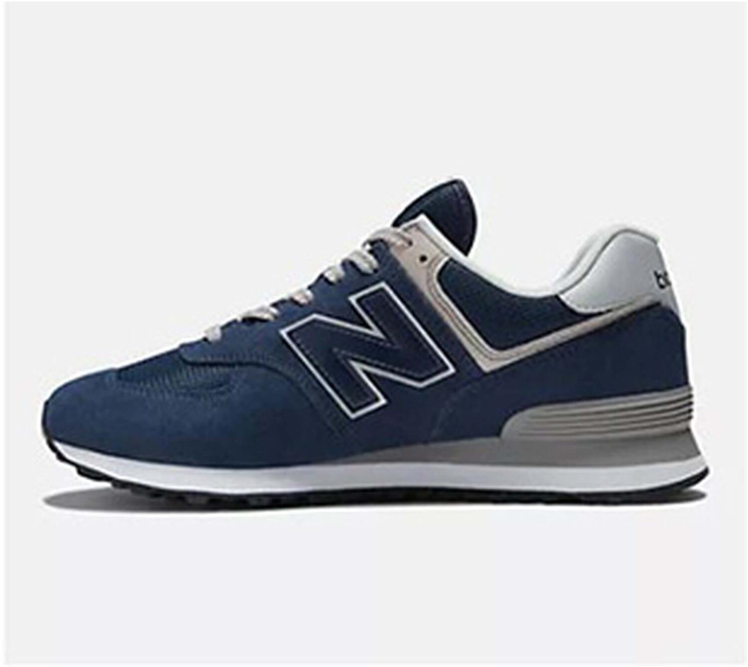 

Кроссовки New Balance 574 Core navy с белым 37