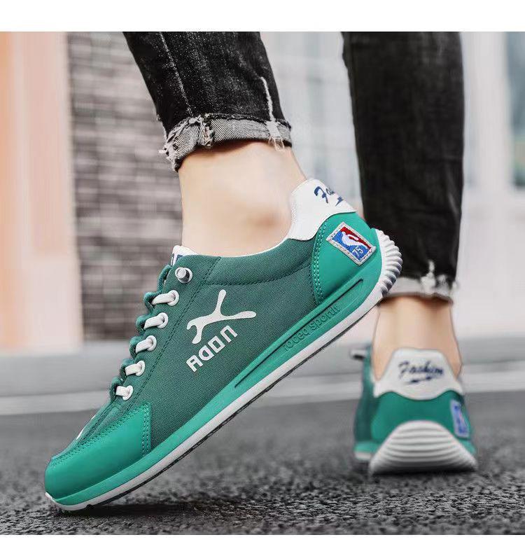 2025 Men's Trendy Summer Casual Breathable Soft Sole Shoes