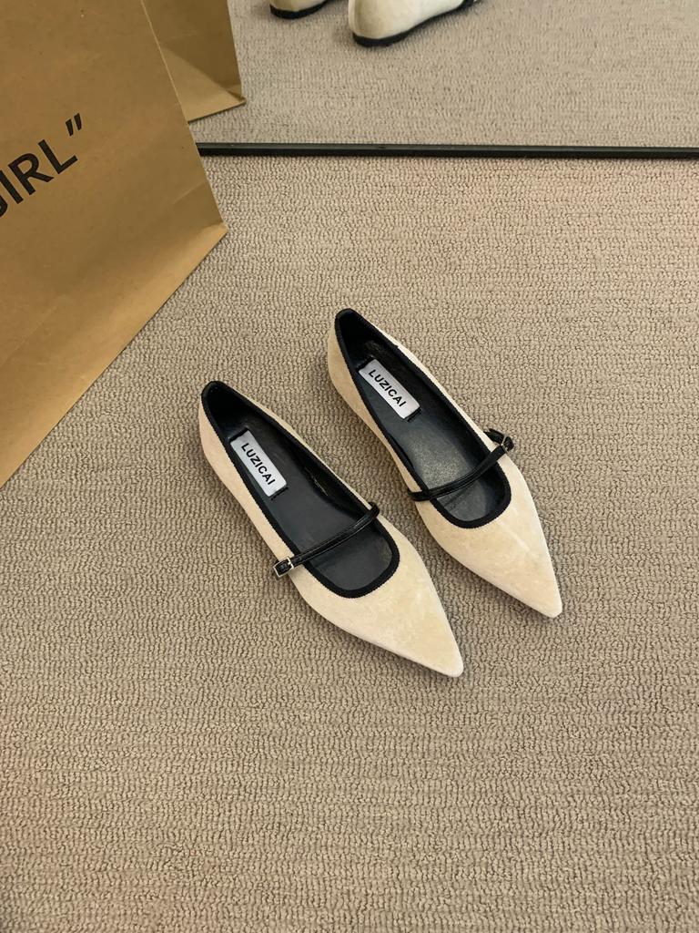 Fashion Pointed Flat Shoes for Women Spring Autumn 2025 New Casual Suede Pointed Mary Jane Shoes Plus Size 41 42 43 Women's Shoes