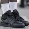 Jordan 1 Mid Triple Black GS 554725-093