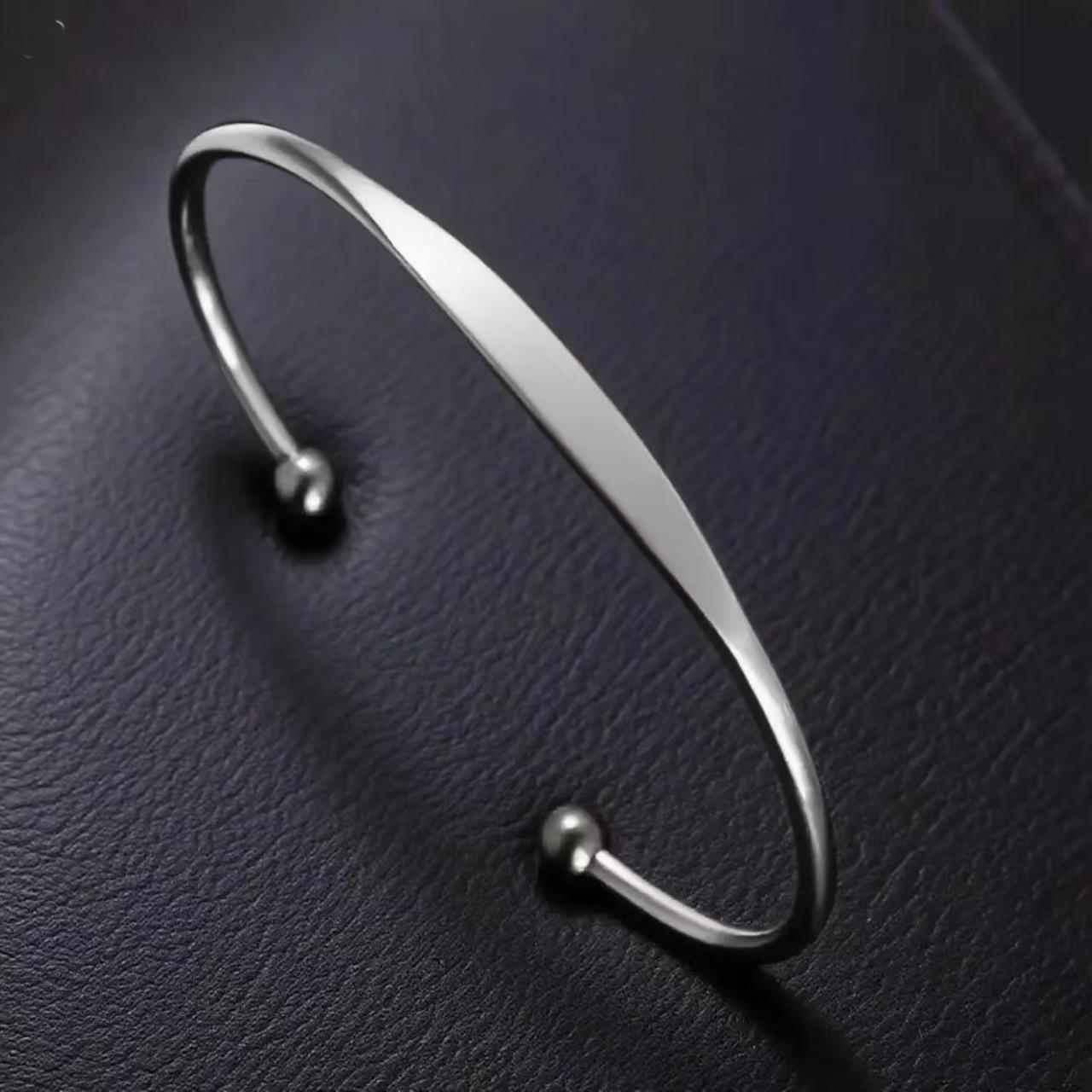 Women s Adjustable C-shaped Titanium Steel Bracelet – Luxurious, Non-fading Design