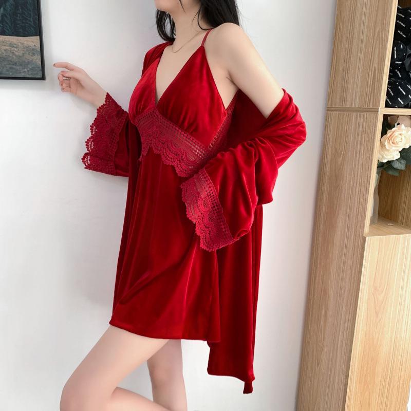 2025 Goldener Samt Sexy Spitzen Nachthemd Set für Frauen