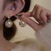 French Style Light Luxury High-end Pearl Earrings Fashionable and Versatile New Jewelry The Sexy Ear Accessory For Women In 2026