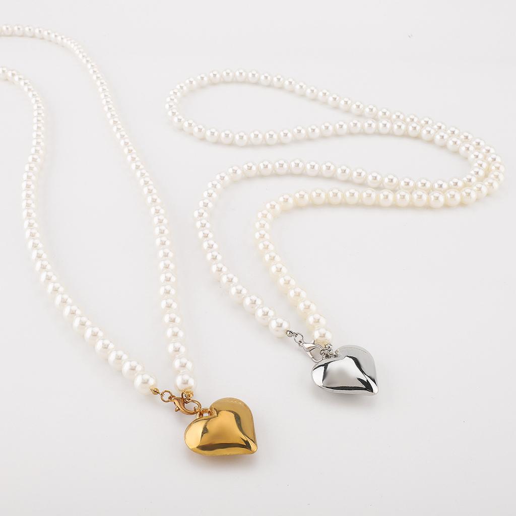 Women European Simple Creative Pearl Sweater Necklace Fashion Popular Heart Shape Multi-Layer Layered Necklace For Women