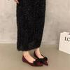 [Youshilai] Pointed Bow Temperament Single Shoe Women's 2025 Winter New Shallow Mouth Casual Versatile One Pedal