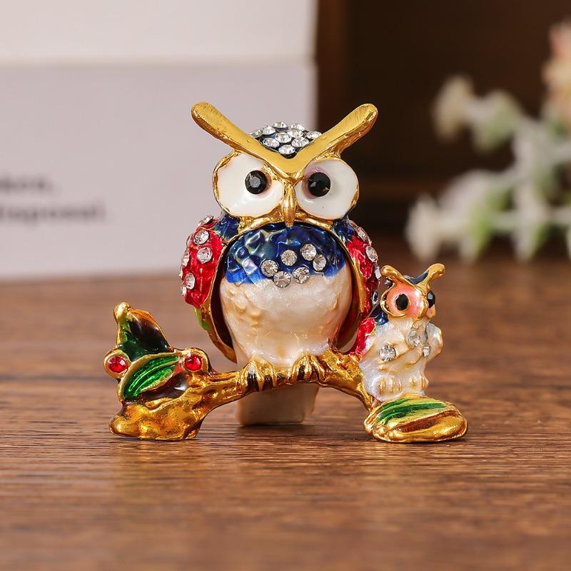 Owl Jewelry Box Small Figurine, Metal Handicraft, Luxury and Retro Style, Desktop Jewelry Box Figurine