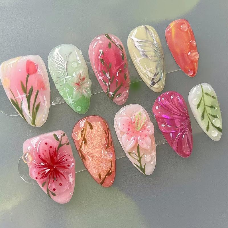 Blush Ice Flower Bubble Butterfly Starlight Wear Armor 24 Pieces Press On Nails