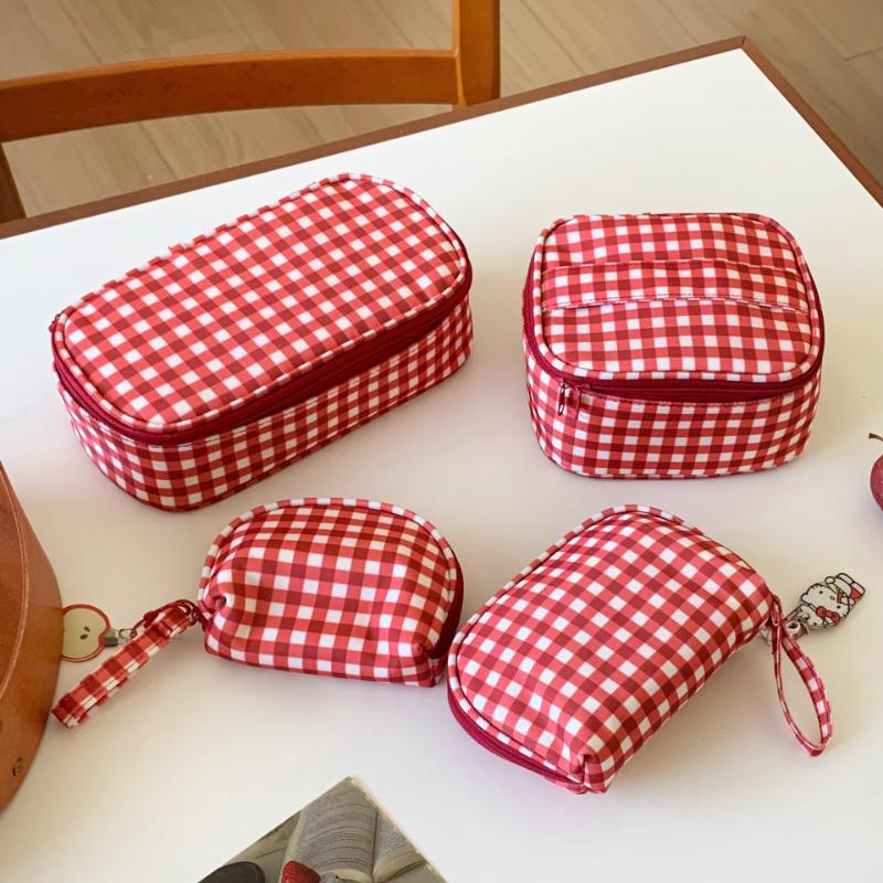 Large Capacity Makeup Bag Women's Red Checkered Portable Travel Grooming Bag Cosmetics Handbag Multi Zone Layered Toiletry Bag Storage Bags
