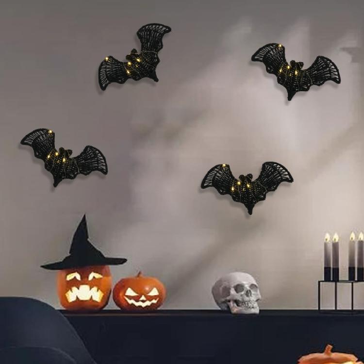 3D Iron Plastic Bat Ornament Halloween Party Essential Handcrafted Design For Porch Window Decoration