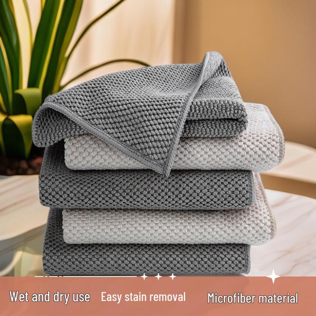 Corn Fiber Microfiber Scouring Pad and Cleaning Cloth - Absorbent Kitchen Dishcloth for Decontaminating and Washing.