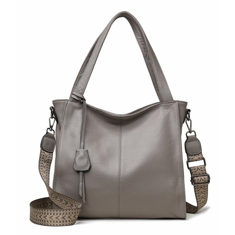 Eather Bag Women's New Bucket Bag Large Capacity Commuter Bag Wide Shoulder Strap Shoulder Messenger Bag