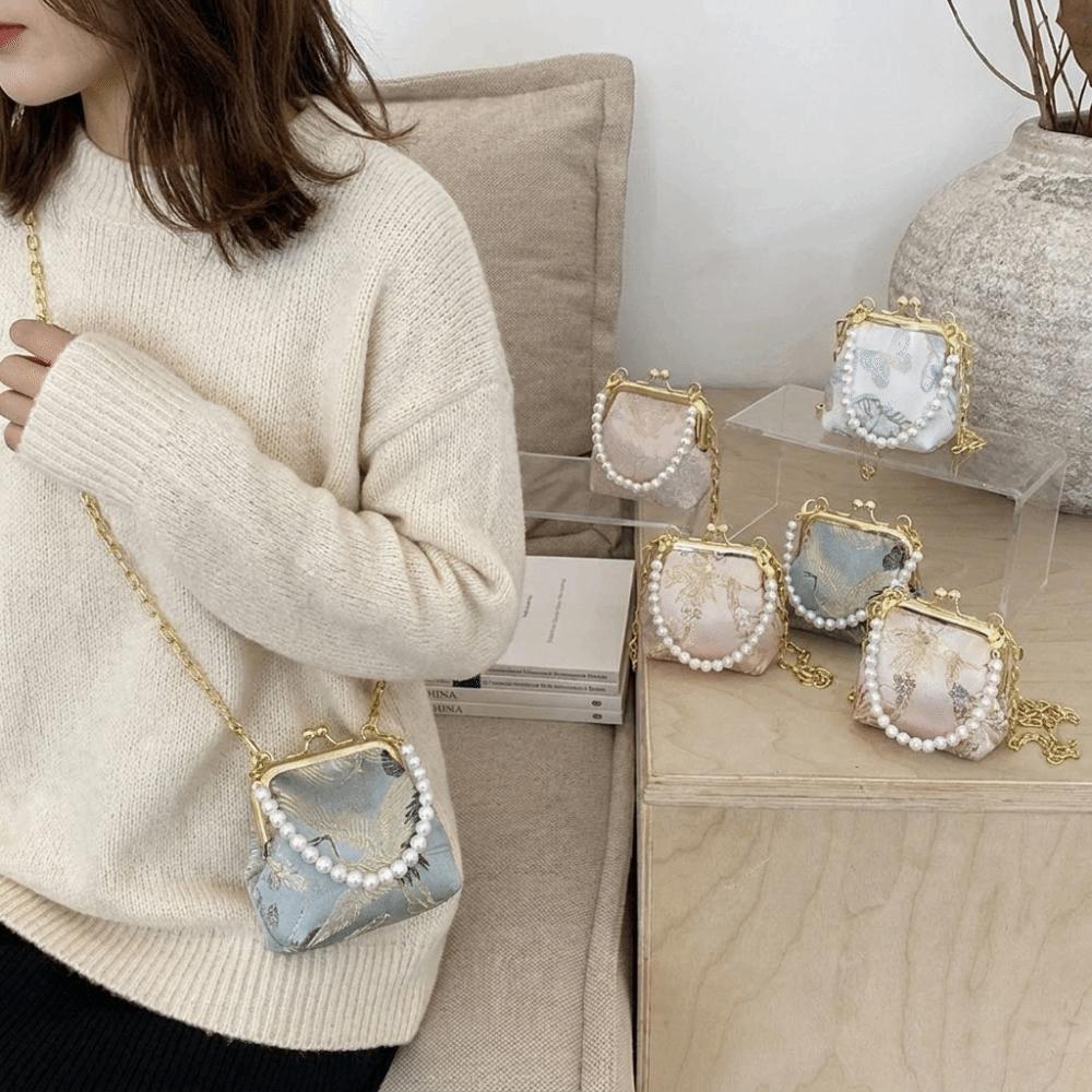 Retro Kiss Lock Crossbody Bag Embroidery Clasp Bag Fashion Chinese-style Mini Bag Wedding