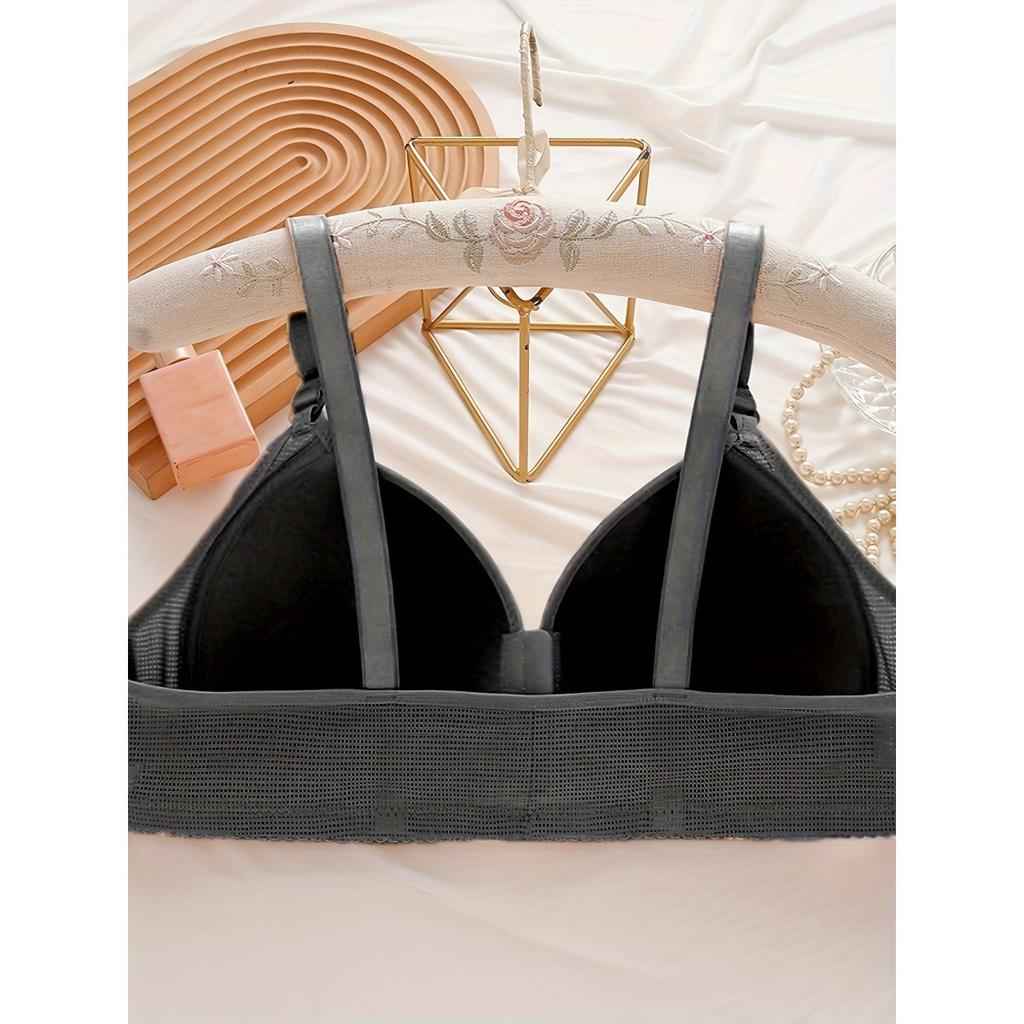 Front Clasp Design, Adjustable Straps, Non-removable Pads, Textured Fabric Provides Support and Comfort for All-season Wear, Black, Comfort Underwear