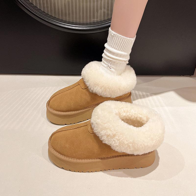 Small thick-soled low-top snow boots women's sheepskin and fur integrated 2025 new one-pedal winter wool cotton shoes