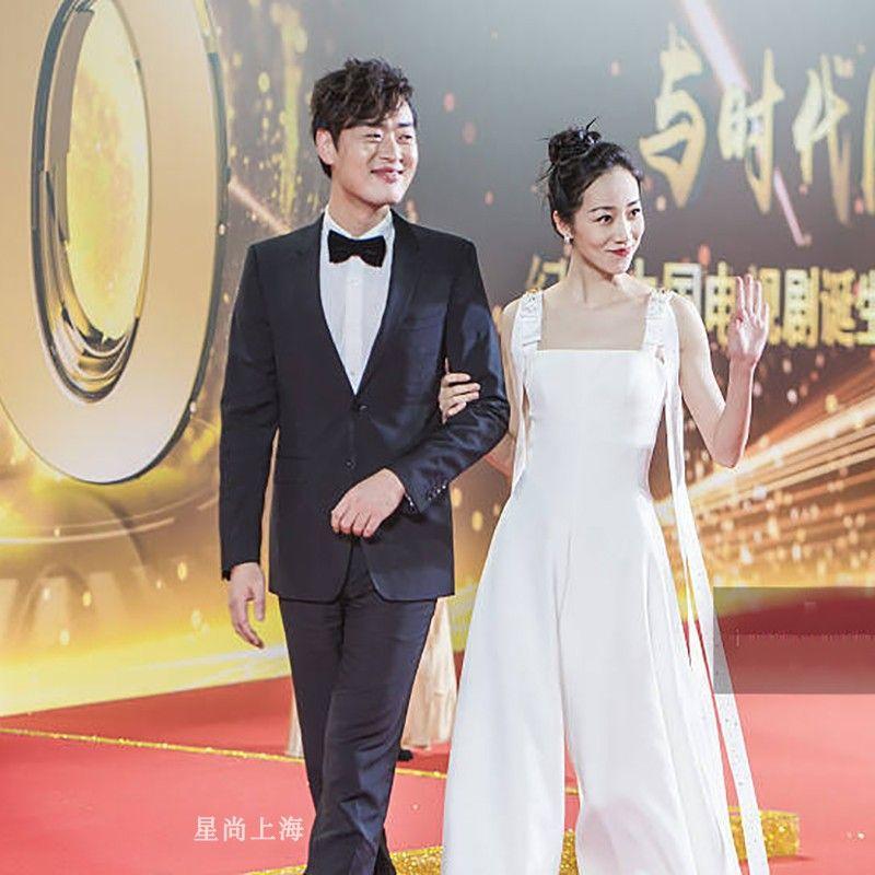 

Звезда Хань Сюэ Тот же стиль Милая принцесса Чисто белый Комбинезон на подтяжках Брюки Женский Приталенный Комбинезон с широкими штанинами White Bows Over-Shoulder Jumpsuit XS