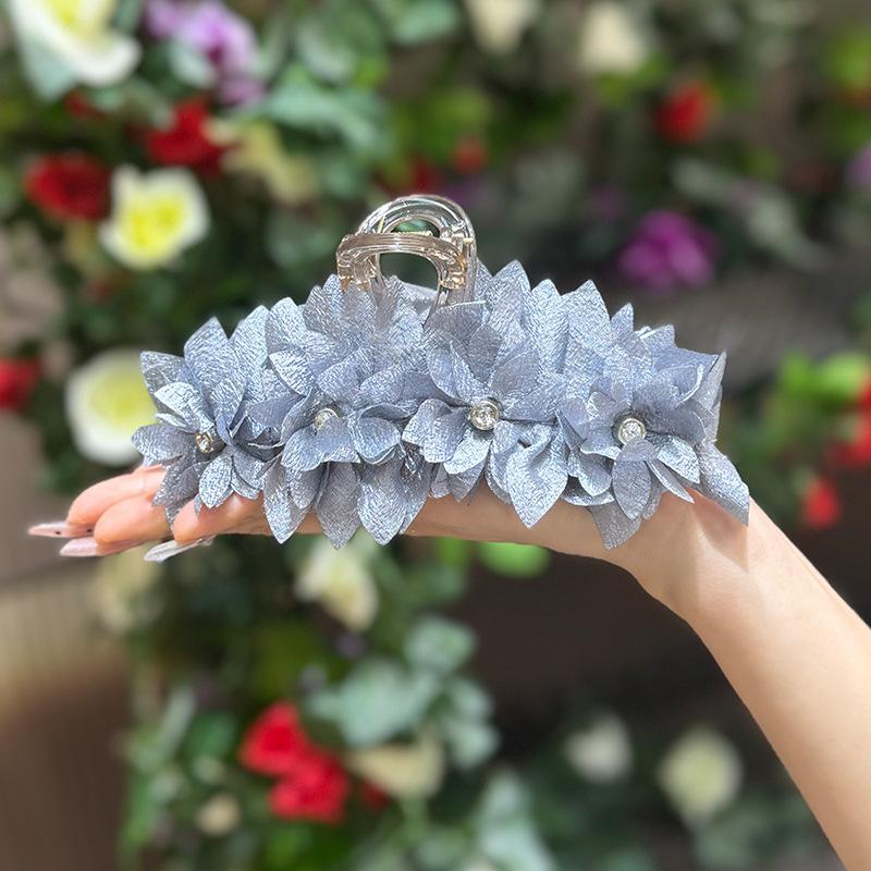 

Summer Pearl Flower Grabbing Clip Cute Female Hair Headband Korean Large Shark At Back Of Head Top серый