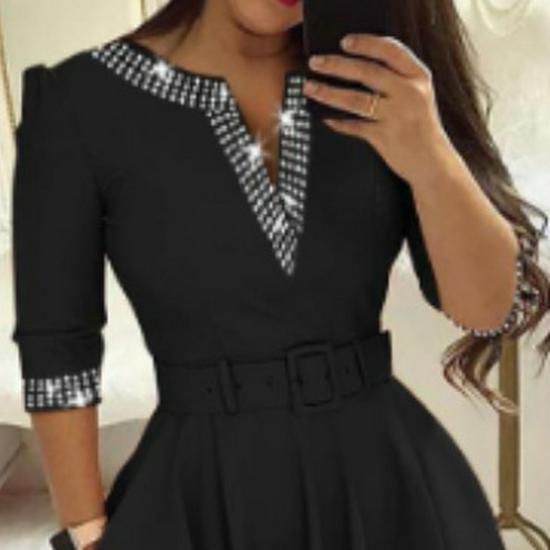 2024 Elegant V-Neck Waist-Hugging Dress with Belt - Autumn/Winter Collection