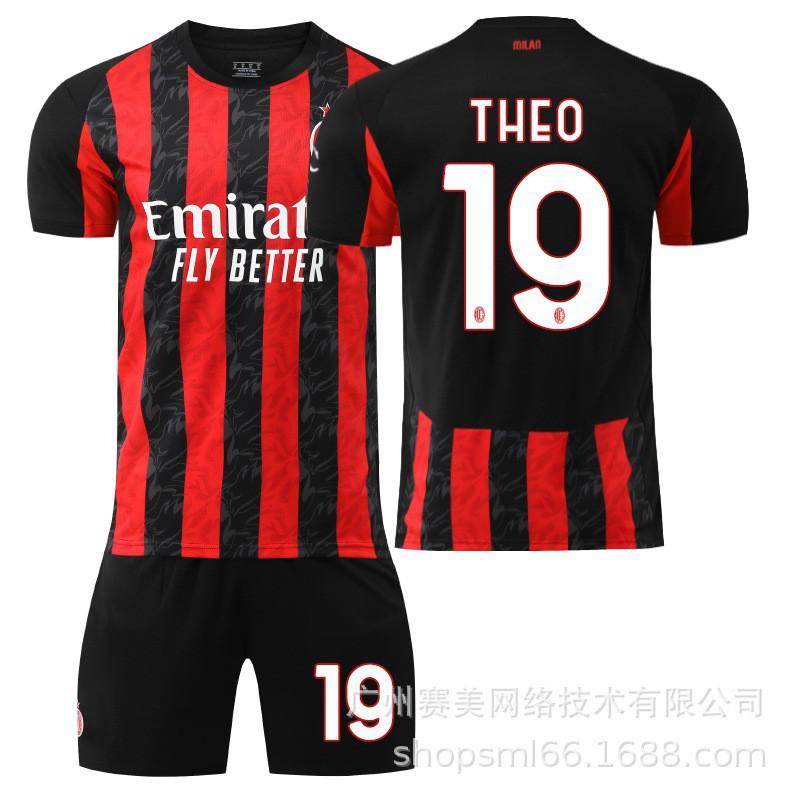 2526AC Milan Home Football Uniforms 10 Leo Shirts 79 Filly 11 Ibrahimovic No. 14 Modric Kaka