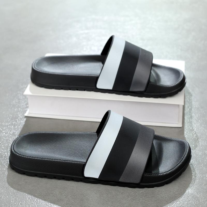 Men's New Slippers Beach Sandals Summer Lightweight Non-slip Outdoor Plus Size Fashion Shoes EVA Design Men's Shoes Size 39-48