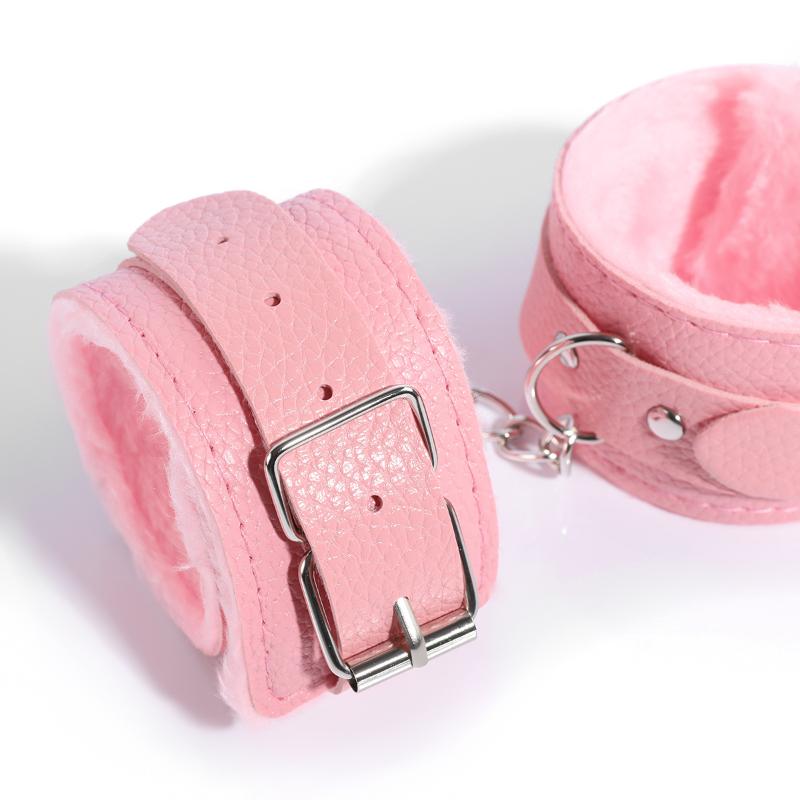 7Pcs/Set Sexy Leather Plush Sex Toys Bondage Kit Handcuffs Feather Blindfold Flirt Exotic Accessories Couples Adult Games