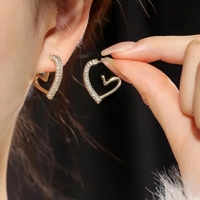 Fashion Simple Design Silver Color Hollow Heart Hoop Earrings for Women Cute Stainless Steel Gold Color Earrings Jewelry Gifts