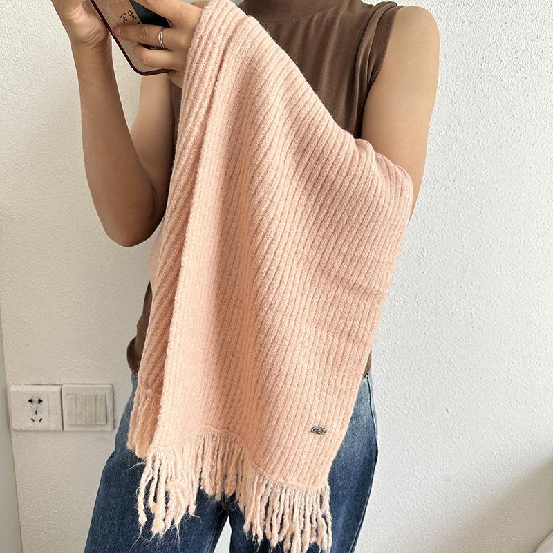 Wool Scarf for Women Knitted Yarn Solid Color Shawl for Couples Fashionable Tassel Scarf for Men