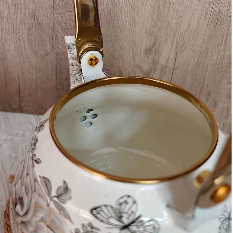 Enamel Coffee Pot Pear-Shaped Water Kettle Gold Handle 1.5L 2L 2.5L White Base With Peony