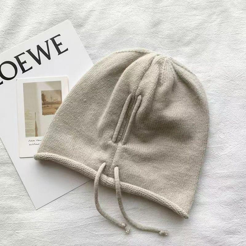 

Женская осенне-зимняя вязаная шапка Baotou с загнутым краем и наушниками — теплая, универсальная, морозостойкая модель Thick бежевый