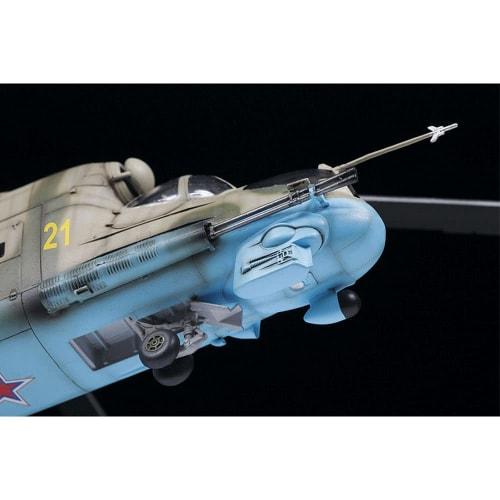 Zvezda 1/48 Russian Military Mi-24P Hind F Plastic Model Kit ZV4812