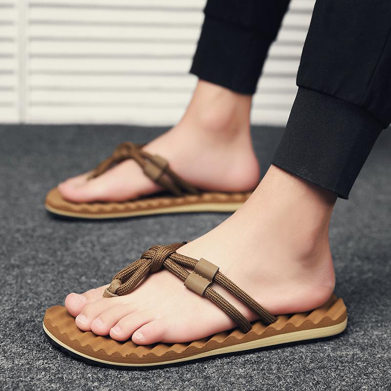 Flip-flops men's summer trend new outdoor casual outer wear pinch feet beach non-slip wear-resistant cool slippers men