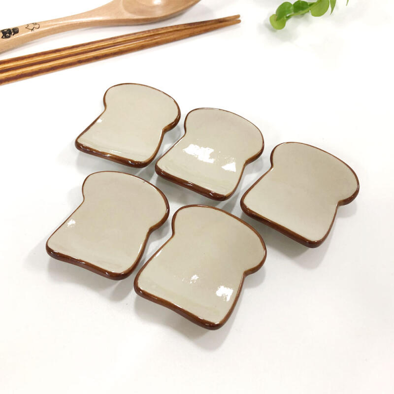 5-piece set of rye bread chopstick rests