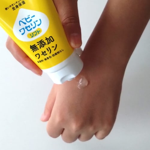 Kenei Pharmaceutical Baby Vaseline M Soft 60g