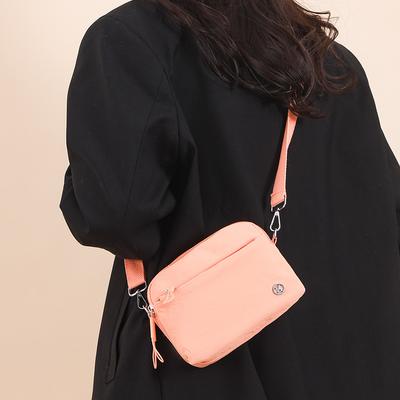 Ultra-light Nylon Crossbody Bag for Women Adjustable Wide Strap Lightweight Women's Bag Zipper Closure Stylish Messenger Bag