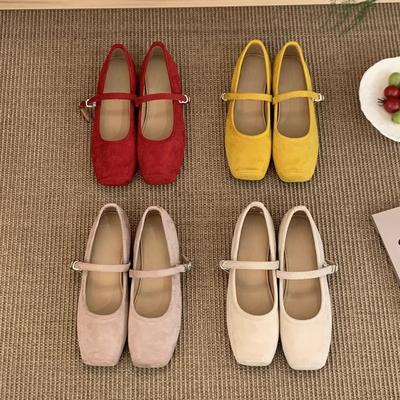 Square Head Shallow Mouth Single Shoes Female Retro Fairy Gentle Beanie Shoes Female Flat Yellow Ladle Shoes