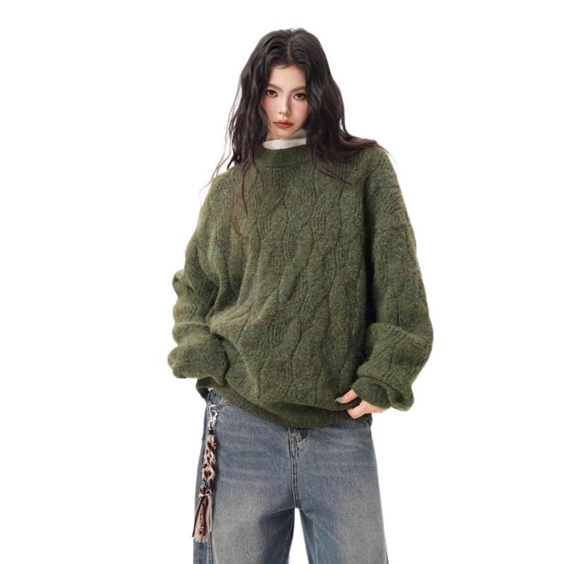 Men's Retro Cable Knit Sweater - Loose Fit, Round Neck, Autumn/Winter Pullover.