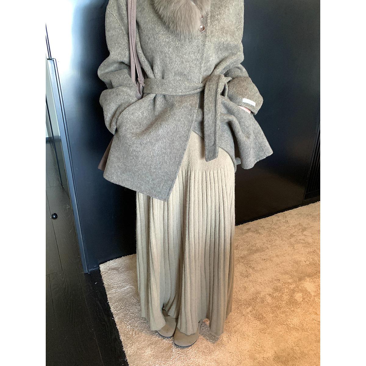 Xxiiuu Soft Pleated Two-Tone Knit A-Line Midi Skirt - Autumn/Winter Collection One Size (80-145 kg)