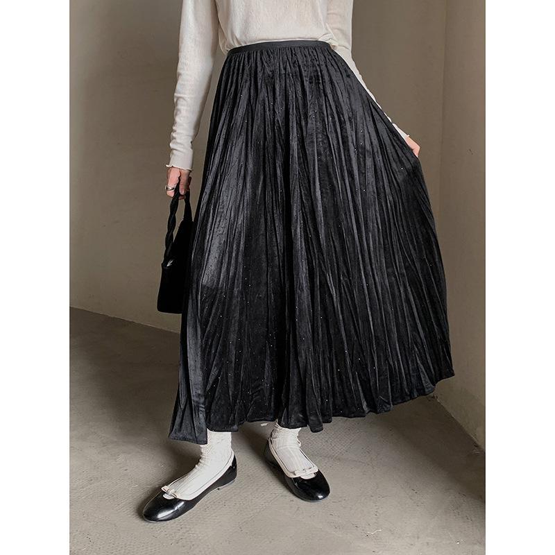 

Ge Ming Retro Pleated A-line Skirt with Rhinestones - High Waist Slimming Mid-length Skirt for Women, Winter Collection (N726C) S (85-105) чёрный