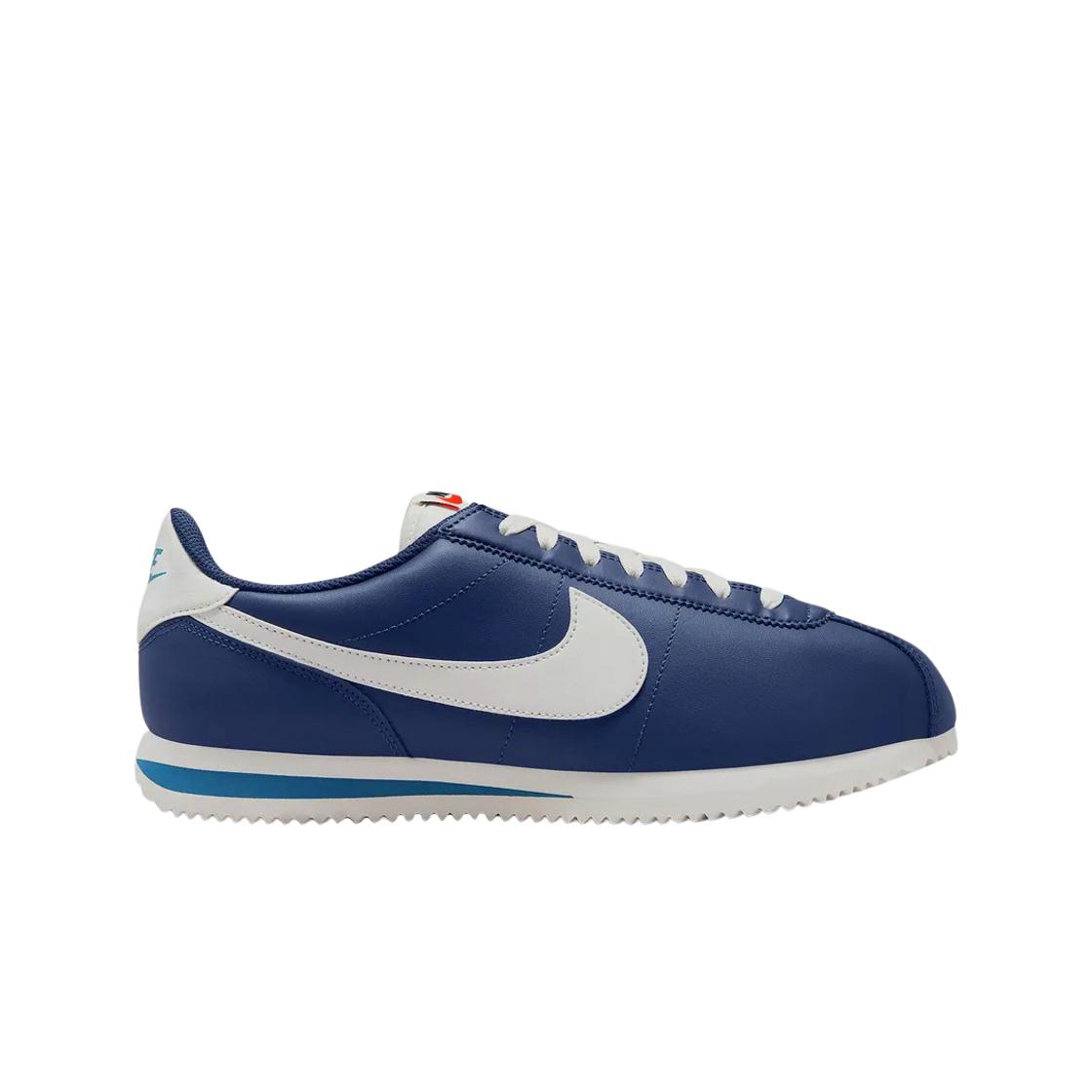 

Мужские кроссовки Nike Cortez Midnight Navy DM4044-400
