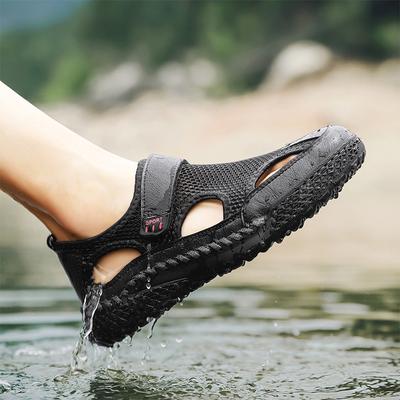 Summer Men's Baotou Sandals Breathable All-match Large Size Beach Shoes Hollow Mesh Shoes