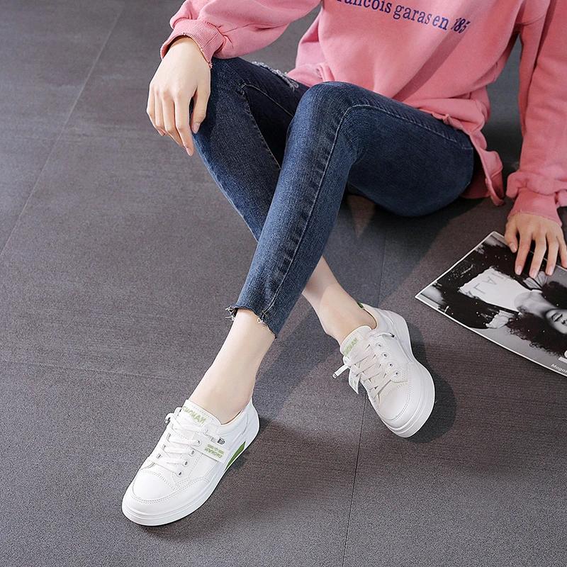 Fashion Lightweight Woman Sneakers 2025 Spring Versatile Lace Up Leather Surface Fashion Flat Casual Sneaker Bottom Student Board Shoes
