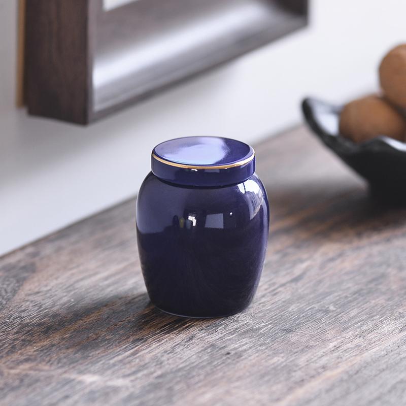 Nordic Mini Ceramic Tea Leaf Jar Fragrant Powder Sealing Portable Travel Small Tea Jar Gilded Porcelain Storage Bottle Container
