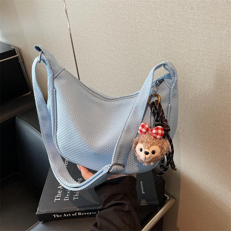 Popular Bags Women's Autumn and Winter Fashion Shoulder Bag Retro Commuter Messenger Dumpling Bag