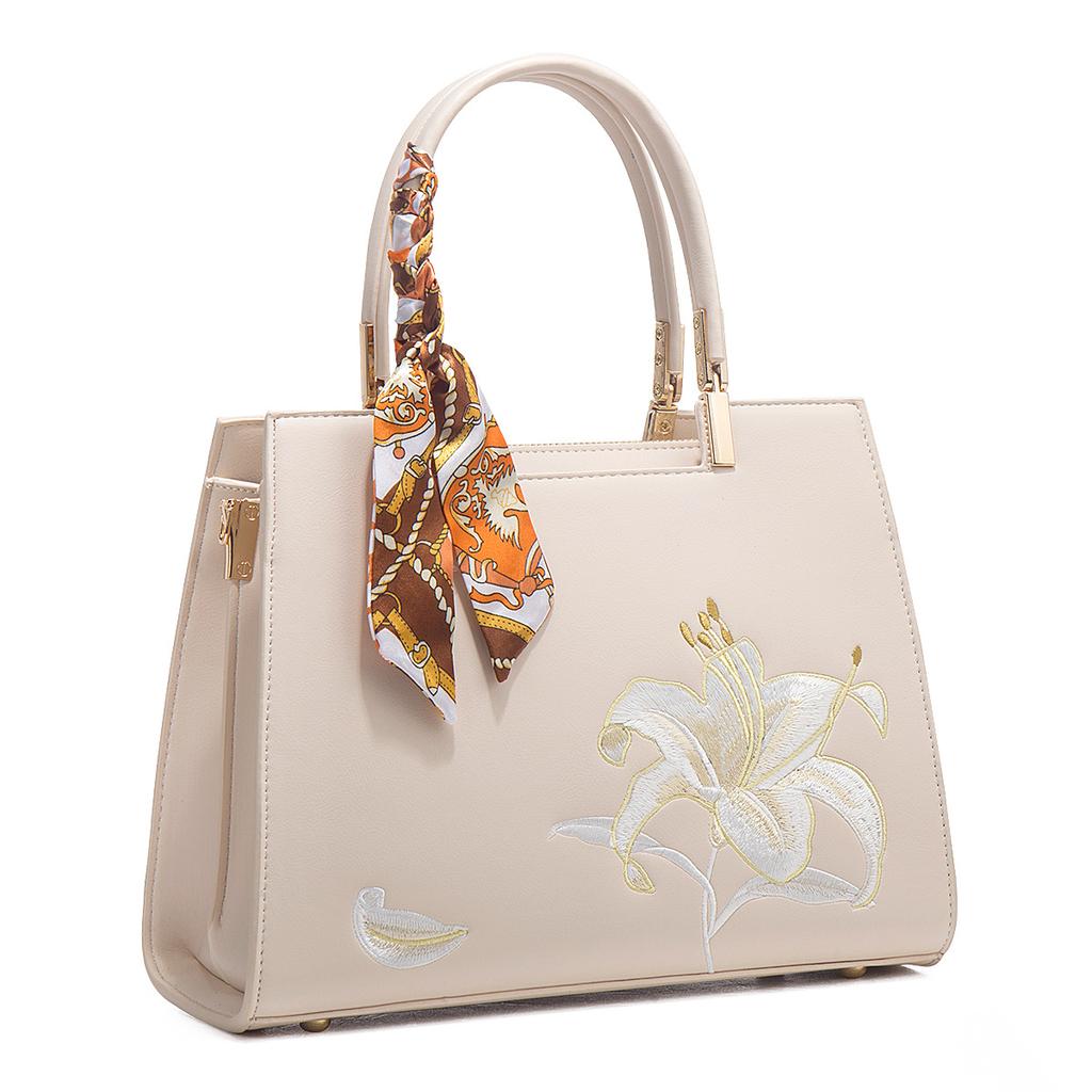 Mother'S Day Gift Embroidery New Chinese-Style Large-Capacity Portable Lady'S Mother Bag Atmospheric High-End Messenger Women'S Bag