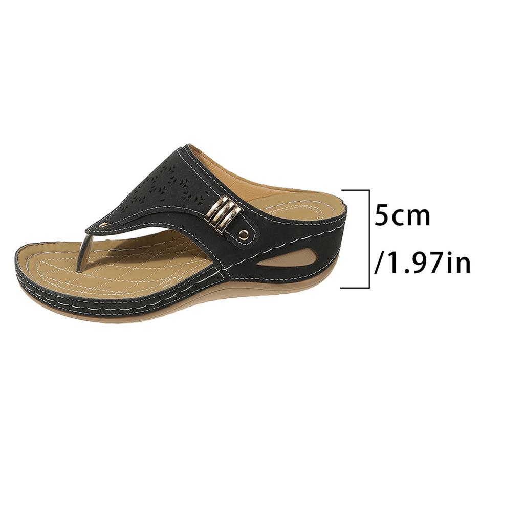 Cool slippers for women's summer new European and American foreign trade large size hollow metal thick bottom cool slippers for women