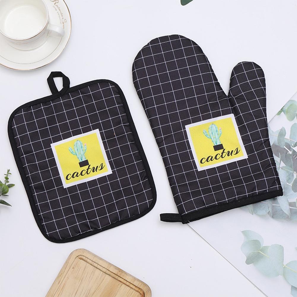 Fashion Pattern Kitchen High Temperature Resistanct Insulation Pad Microwave Oven Baking Gloves