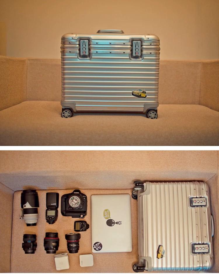 Customizable Aluminum-Magnesium Alloy Travel Trolley Case with Universal Wheels for Men and Women