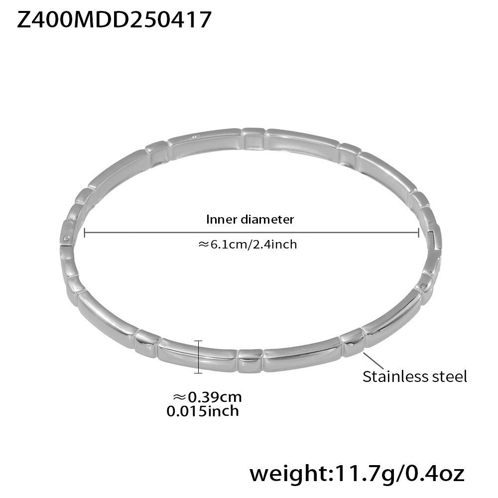 Minimalist Qiong Yao Thin Hoop Bracelet: Stainless Steel, Gold-Plated, Fashionable Design.