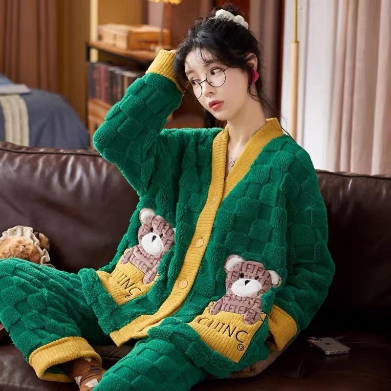 Pajamas Women's Autumn and Winter Coral Velvet Home Clothes Flannel Thickened Winter Large Plush Warm Suit