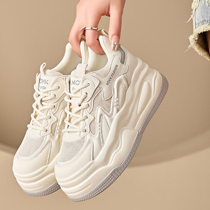 Women's shoes spring and summer spot casual mesh breathable sports shoes heightening fashionable round head thick sole white shoes