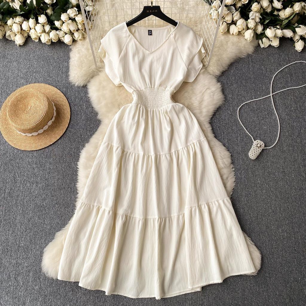 Women's Vintage Hepburn Style Dress Pleated Waist Light Luxury Temperament Swing Long Dress